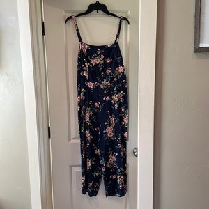 Old navy size large jumpsuit